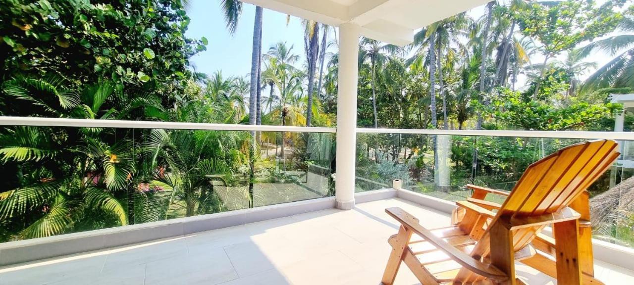 Blue Mango Beach Hotel Guachaca Екстер'єр фото