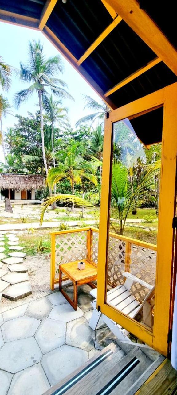 Blue Mango Beach Hotel Guachaca Екстер'єр фото