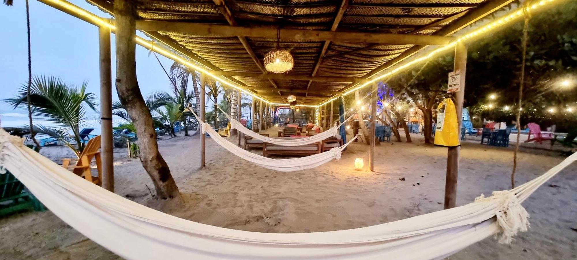 Blue Mango Beach Hotel Guachaca Екстер'єр фото