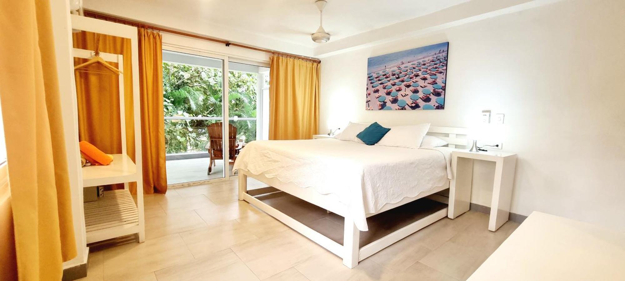 Blue Mango Beach Hotel Guachaca Екстер'єр фото